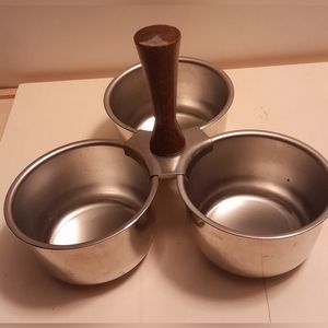 Vintage condiment serving bowels